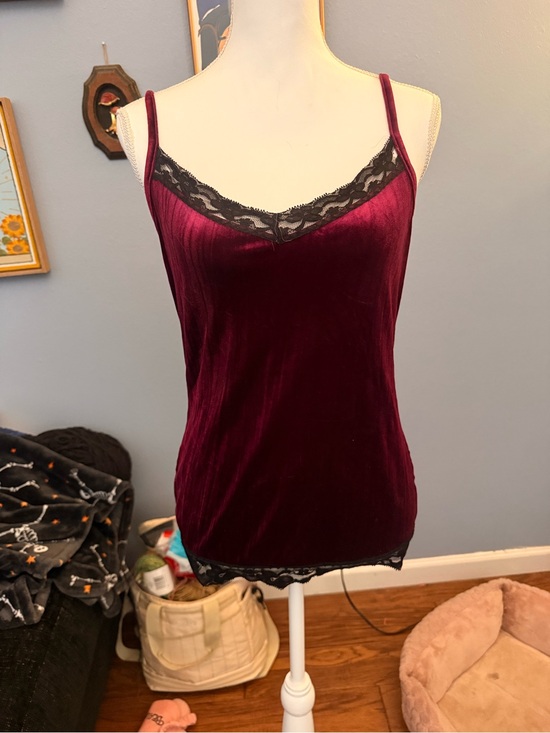 Tops - Velvet Lace Trim Cami Tank Top - Burgundy